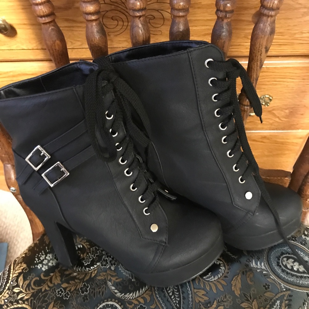 Black boots
